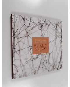 Kirjailijan Hilkka Olkinuora käytetty kirja Surun vuosi