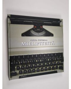 Kirjailijan Pekka Pinomaa käytetty kirja Mielipiteitä