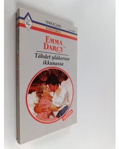 Kirjailijan Emma Darcy käytetty kirja Tähdet yläkerran ikkunassa