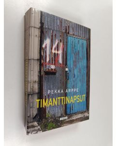 Kirjailijan Pekka Arppe käytetty kirja Timanttinapsut