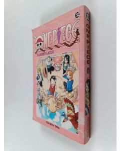 Kirjailijan Eiichiro Oda käytetty kirja One piece 32 - Saaren laulu