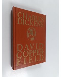 Kirjailijan Charles Dickens käytetty kirja David Copperfield 1