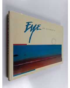 Kirjailijan Michael Ruetz käytetty kirja Eye on Australia