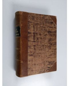 Kirjailijan Victor Hugo käytetty teos Parisin Notre-Dame