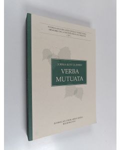 Kirjailijan Jorma Koivulehto käytetty kirja Verba mutuata : quae vestigia antiquissimi cum Germanis aliisque Indo-Europaeis contactus in linguis Fennicis reliquerint