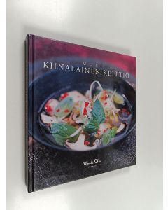Kirjailijan Wynnie Chan käytetty kirja Uusi kiinalainen keittiö