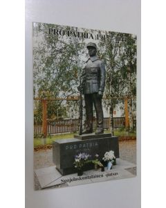 Tekijän Ermei Kanninen  käytetty kirja Pro patria 1917-1944 : Suojeluskuntalainen-patsas