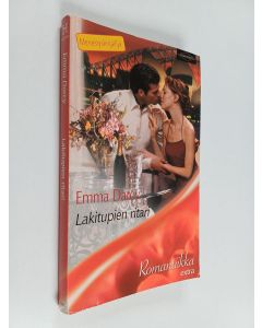 Kirjailijan Emma Darcy käytetty kirja Lakitupien ritari