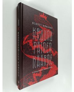 Kirjailijan Kirsti Mäkinen käytetty kirja Kruunupäinen käärme ja muita Suomen kansan tarinoita