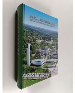 Kirjailijan Heikki Junnila käytetty kirja Ruutimakasiinista Lakeuden ristiin : Seinäjoen seurakunnan historia 1863-2004 - Seinäjoen seurakunnan historia 1863-2004