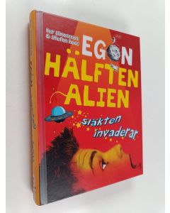 Kirjailijan Per Simonsson käytetty kirja Släkten invaderar