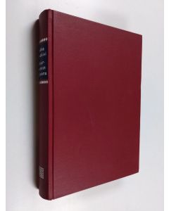 Kirjailijan Jukka Nevakivi käytetty kirja Muurmannin legioona : Suomalaiset ja liittoutuneiden interventio Pohjois-Venäjälle 1918-1919