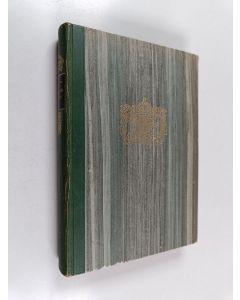 Kirjailijan G. M. Trevelyan käytetty kirja Englannin historia 2