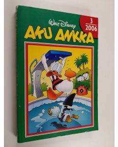 Kirjailijan Walt Disney käytetty kirja Aku Ankan 1/4 vuosikerta 3/2006