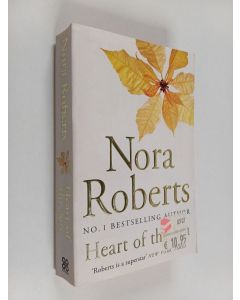 Kirjailijan Nora Roberts käytetty kirja Heart of the sea