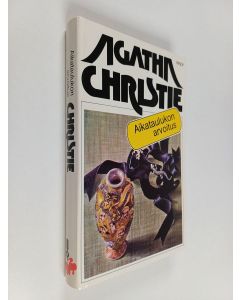 Kirjailijan Agatha Christie käytetty kirja Aikataulukon arvoitus