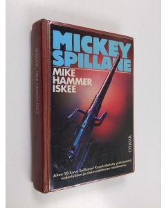 Kirjailijan Mickey Spillane käytetty kirja Mike Hammer iskee