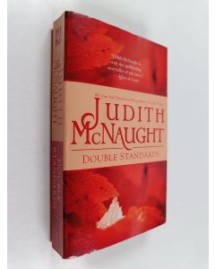 Kirjailijan Judith McNaught käytetty kirja Double standards