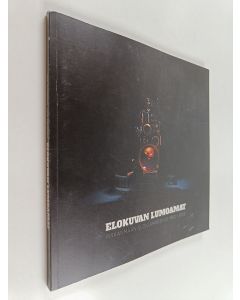 Kirjailijan Juha Viinikainen käytetty kirja Elokuvan lumoamat : Pirkanmaan elokuvakeskus 1982-2012