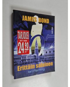 Kirjailijan Ian Fleming käytetty kirja Erittäin salainen : viisi tuokiokuvaa James Bondin salaisesta elämästä