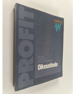 Kirjailijan Pekka Hulkko & Kaija Varjola-Vahvelainen ym. käytetty kirja Oikeustiede