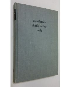 Kirjailijan Folke Schmidt käytetty kirja Scandinavian studies in law 1967 - vol. II
