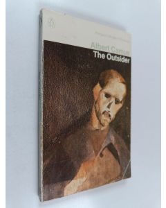 Kirjailijan Albert Camus & Stuart Gilbert käytetty kirja The Outsider