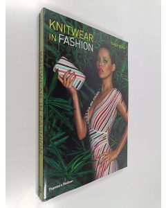 Kirjailijan Sandy Black käytetty kirja Knitwear in fashion