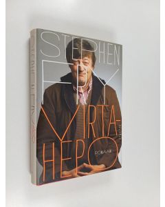 Kirjailijan Stephen Fry käytetty kirja Virtahepo
