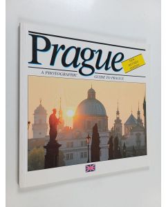 käytetty kirja Prague - A Photographic Guide to Prague