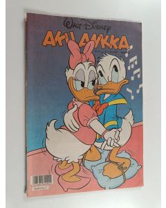 käytetty teos Aku Ankka 17/1993
