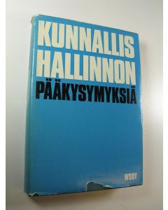 Tekijän Sulo Hellevaara..  käytetty kirja Kunnallishallinnon pääkysymyksiä : Suomen kaupunkien ja kauppalain sihteerien yhdistyksen 30-vuotisjulkaisu