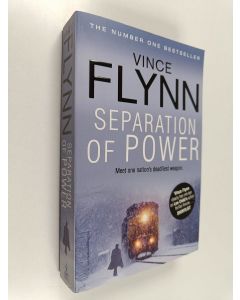 Kirjailijan Vince Flynn käytetty kirja Separation of Power