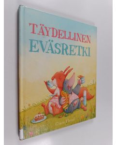 Kirjailijan Ciara Flood käytetty kirja Täydellinen eväsretki