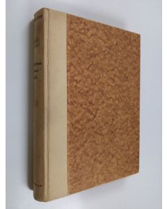 Kirjailijan Kaarle Hirvonen käytetty kirja Kaitselmus johtaa katrillia : romaani Suomen sodasta vuosina 1808-1809