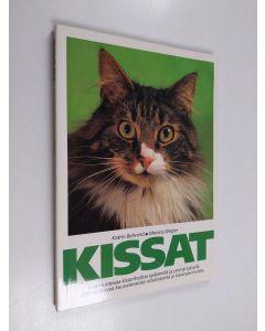 Kirjailijan Katrin Behrend käytetty kirja Kissat