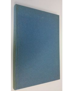 Kirjailijan Henrik Tamm käytetty kirja De nordiske juristmoder 1872-1972 : Nordisk retssamvirke gennem 100 år