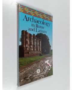 Kirjailijan Baldassare Conticello käytetty kirja The Archaeology of Early Rome and Latium - Tourist guide