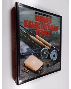 Kirjailijan Juha Pusa käytetty teos Suomen kalastavimmat perhot