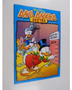 Kirjailijan Walt Disney käytetty kirja Aku Ankka Ekstra 12/2013