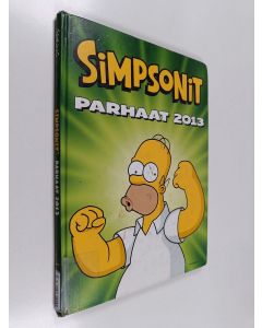 Kirjailijan Matt Groening käytetty kirja Simpsonit : parhaat 2013