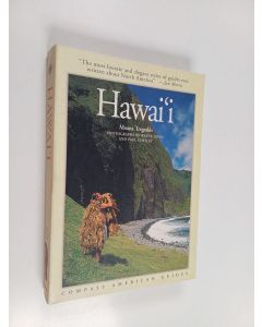 Kirjailijan Moana Tregaskis käytetty kirja Compass American Guides: Hawaii