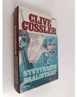 Kirjailijan Clive Cussler käytetty kirja Syvyyksien saalistajat