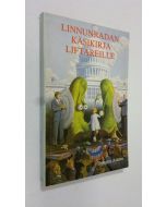 Kirjailijan Douglas Adams käytetty kirja Linnunradan käsikirja liftareille