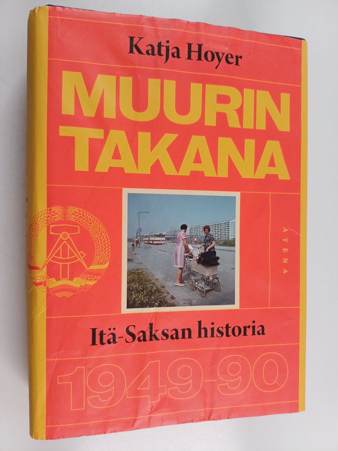 Muurin takana