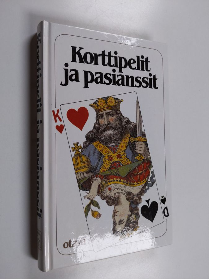 Ilmo (toim.) Kurki-Suonio : Korttipelit ja pasianssit