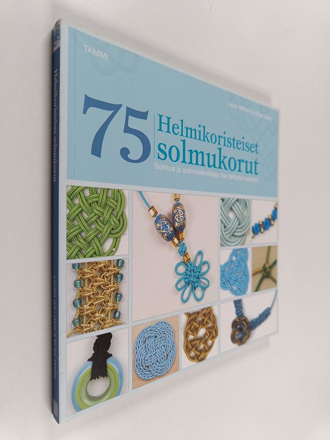 Helmikoristeiset solmukorut