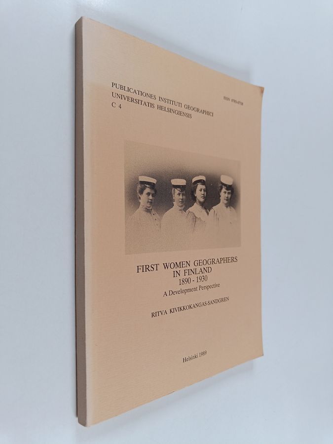 First women geographers in Finland 1890-1930