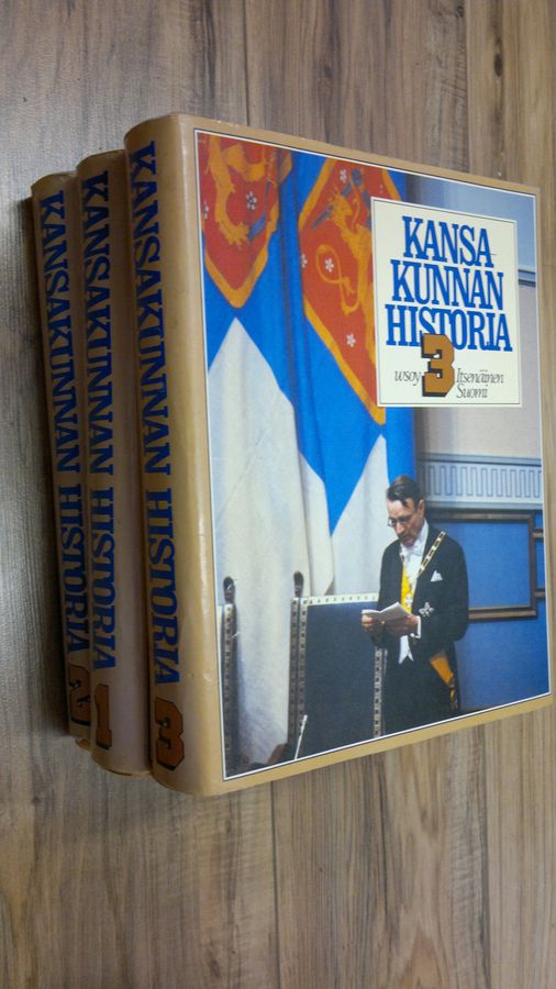 Teemu (kirj.) Aalto : Kansakunnan historia 1-3 ; Kivikaudesta kustavilaiseen aikaan ; Autonomian aika