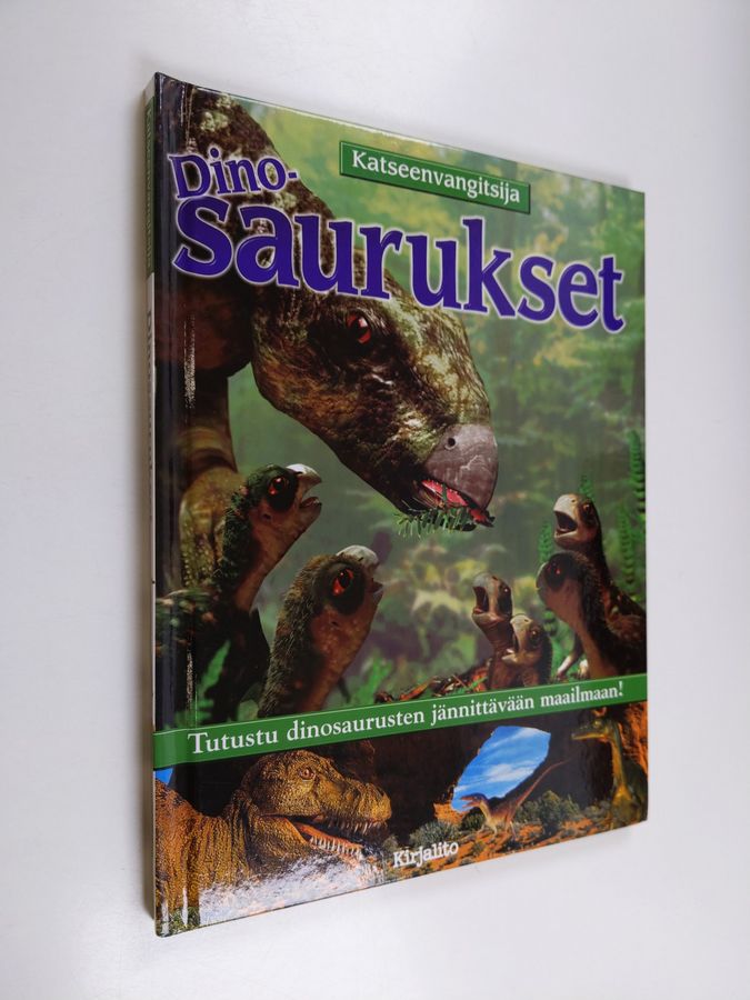 Sarah Walker : Dinosaurukset
